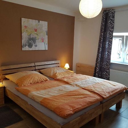 Ferienwohnung Kraft Untersteinbach エクステリア 写真